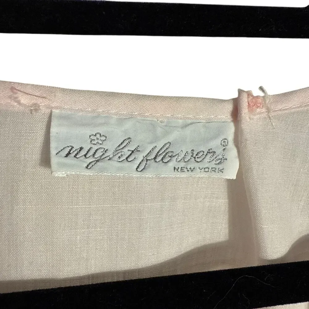 Vintage Night Flowers Nightgown Pink Lace Embroidered Flowers USA, Size M